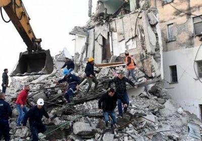 ألبانيا تعلن حالة الطوارئ تحسبا لتوقعات تزايد أعداد ضحايا الزلزال