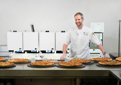 وفاة شيف المشاهير البريطاني عن عمر يناهز 59 عامًا