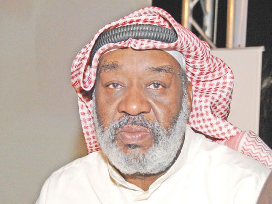 داوود حسين ينعي الفنان الكويتي الراحل عبدالرزاق خلف