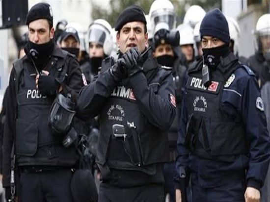 السلطات التركية ترحّل شقيقتين متشددتين إلى بلجيكا