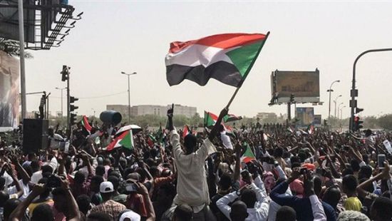 السودان تعلن إحياء الذكرى الأولى للثورة طوال ديسمبر