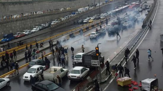نيويورك تايمز: احتجاجات إيران الأخيرة كانت "الأكثر دموية" منذ 40 عامًا