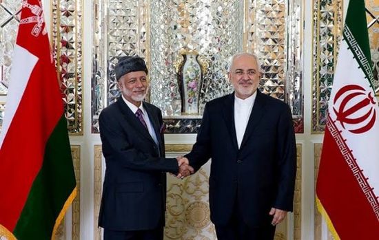 لبحث مبادرة "هرمز للسلام".. وزير خارجية عُمان يصل طهران
