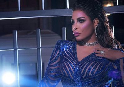 بالصور.. أحلام تخطف الأنظار بجلسة تصوير جديدة 