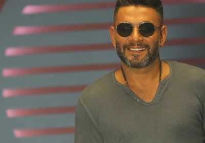 زياد برجي يحتفل باليوم الوطني للإمارات 