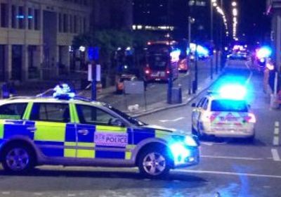 الشرطة البريطانية تحقق في مصرع طفل وإصابة 5 أشخاص آخرين