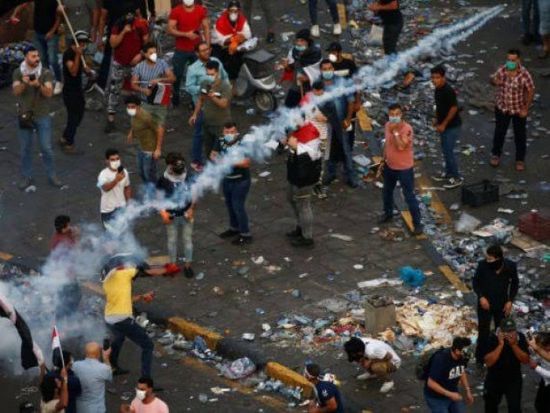 التلفزيون الإيراني يؤكد مقتل متظاهرين برصاص الأمن في 8 مدن