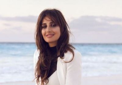 حلا شيحة سعيدة بالانضمام لـ تامر حسني في "مش أنا"