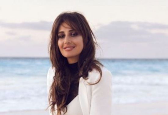 حلا شيحة سعيدة بالانضمام لـ تامر حسني في "مش أنا"