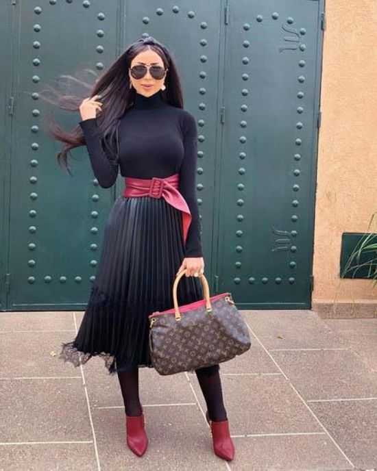 دنيا بطمة أنيقة في أحدث إطلالة لها (صور)