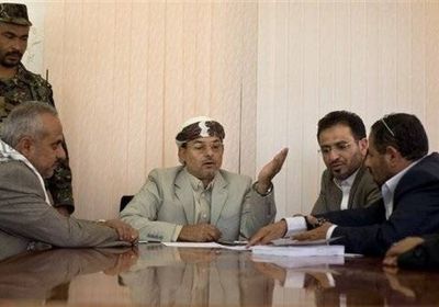 قانون جديد لشرعنة نهب شقيق زعيم الحوثي أموال التعليم