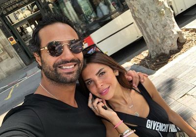 زوجة كريم فهمي تبعث له رسالة رومانسية في عيد ميلاده (صورة)