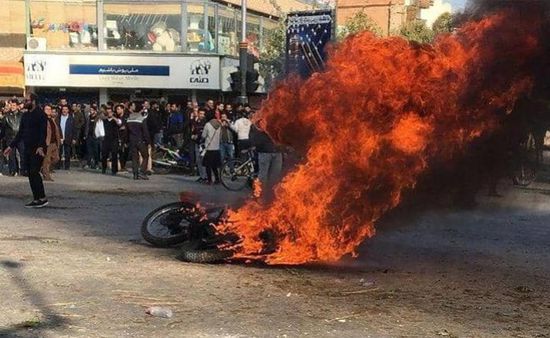 واشنطن بوست: قمع إيران الدموي ضد المتظاهرين نقطة تحول تاريخية