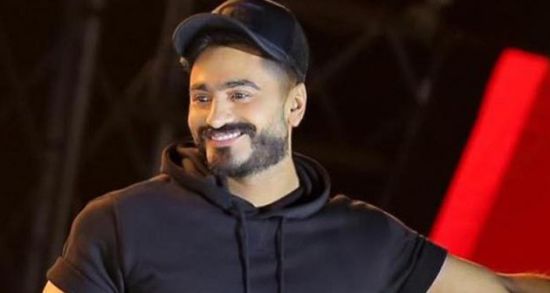 بالفيديو.. تامر حسني يوجه رسالة حب للاعب السعودي ياسر القحطاني