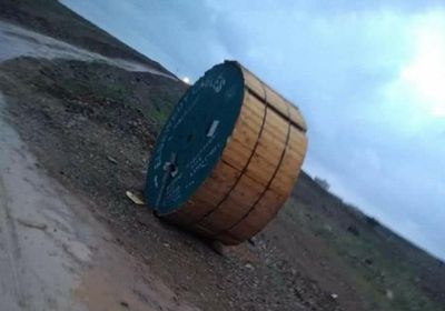 بدعم إماراتي.. قريباً : "الكهرباء" في منازل أهالي منطقة قشعيهن بسقطرى