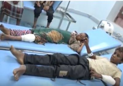 إصابة طفلين برصاص مليشيات الحوثي في المتينة بالحديدة (فيديو)