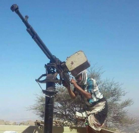 قصف متبادل بين القوات الجنوبية ومليشيا الحوثي بثره