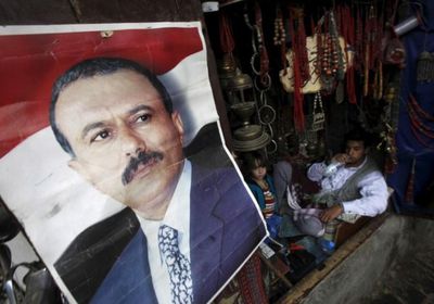 مليشيا الحوثي تعتقل بائع قات بسبب صورة صالح  