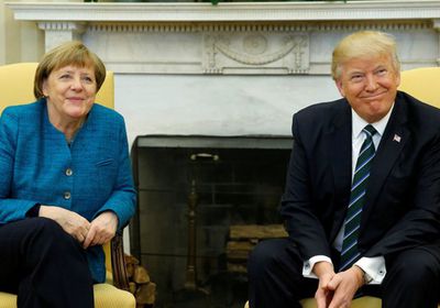 الرئيس الأمريكي مشيدا بالمستشارة الألمانية: "إنها حقا إمرأة رائعة" 