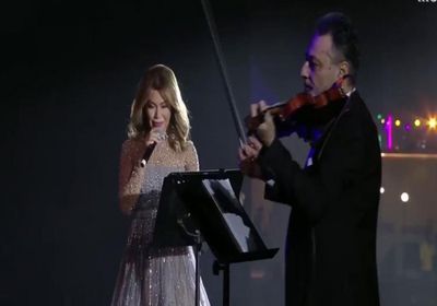 بالفيديو.. نوال الزغبي تتألق في حفلها بموسم الرياض