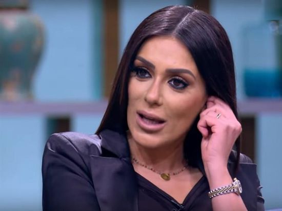 إنجي المقدم تكشف لجمهورها عن 3 عيوب في شخصيتها (فيديو)