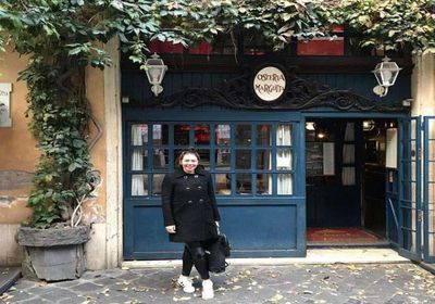 لقاء الخميسي بصحبة زوجها في أحدث جلسة تصوير (صور)