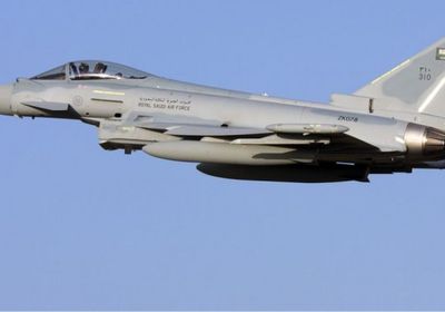 اخترق حاجز الصوت.. طيران التحالف يحلق في سماء عدن