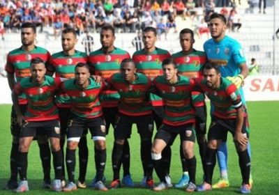 مولودية الجزائر يسدد رواتب لاعبيه