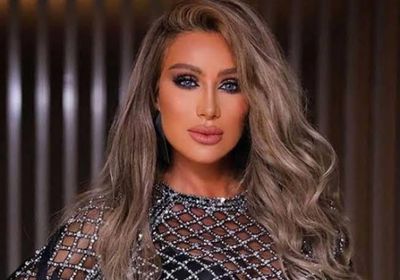 مايا دياب تطرح فيديو كليب جديد بعنوان "ربع ساعة"