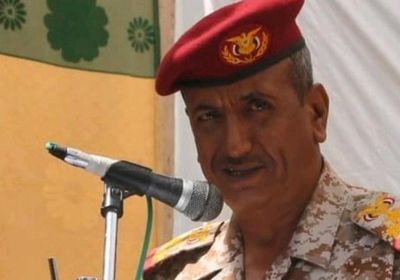 بعد اغتيال الحمادي.. لواء إخواني يحتل مواقع اللواء 35 مدرع بتعز 