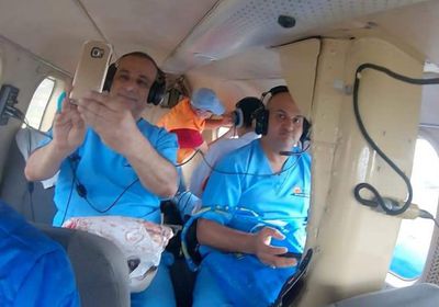 بعد انقطاع طريق حيبق.. "خليفة الإنسانية" تنقل أطباء "السعودي العسكري" بمروحية