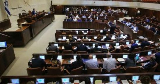 الأحزاب الإسرائيلية تسعى لتمرير قانون لإجراء انتخابات الكنيست في مارس المقبل
