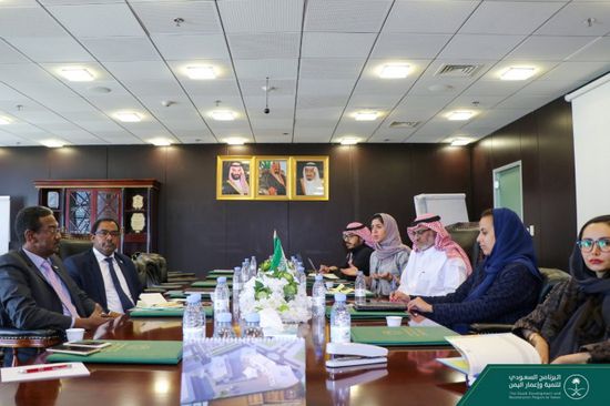 "البرنامج السعودي" و"فاو" يبحثان تنفيذ مشروعات إغاثية مشتركة