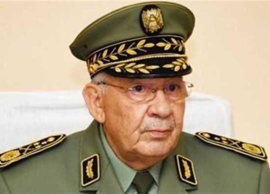 قايد: قيادة الجيش الجزائري ليس لها طموحات سياسية سوى خدمة الشعب 