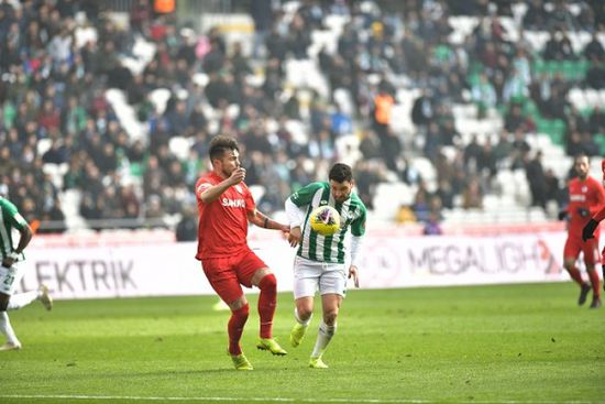 التعادل السلبي يخيم على مباراة قونيا سبور وغازي شهير بالدوري التركي