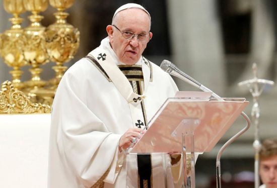  البابا فرنسيس يعين كردينالا فلبينيا فى منصب عالمى بالفاتيكان