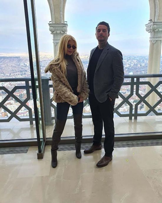 شاهد.. هيفاء وهبي وأحمد الفيشاوي في كواليس "أشباح أوروبا" (صور)