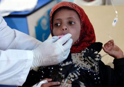 باحثو جامعة عدن: لقاحات "الصحة العالمية" للأطفال غير فعالة