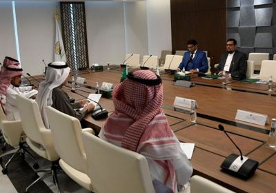 من بينها اليمن..مناقشة جهود "الملك سلمان" الإغاثية لدول العالم