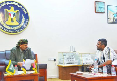 لخدمة المواطنين..الزُبيدي يطالب بتفعيل جميع الإدارات والمؤسسات العامة في المعلا