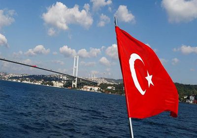 صحفي يكشف فضيحة عن قناة تركية حكومية