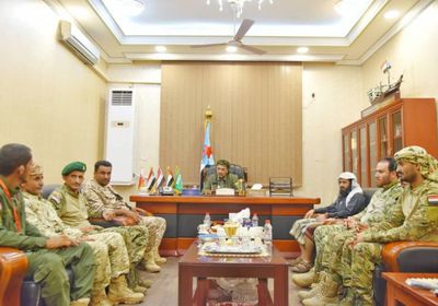 لمواجهة المؤامرة التي تستهدف عدن..لقاء بين الزُبيدي وقيادة قوات الدعم والإسناد