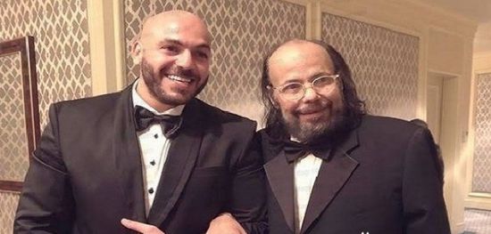 عمر طلعت زكريا يحضر لمسلسل يحكي حياة والده الفنان الراحل (فيديو)