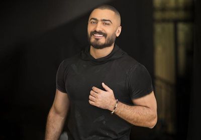 تامر حسني: فيلم "مش أنا" لم يعرض على مي عز الدين