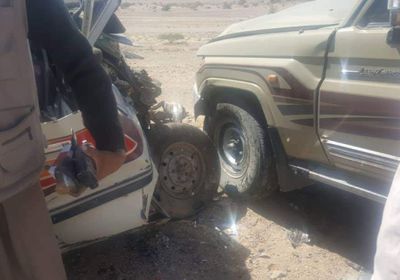 مصرع مواطن في حادث مروري بخمر شبوة