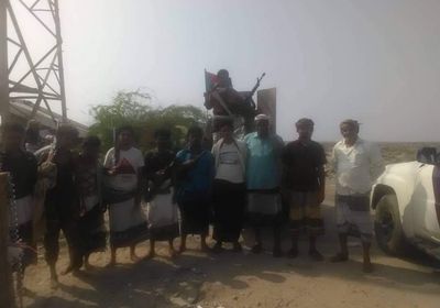 رئيس "انتقالي زنجبار" يتفقد جبهة "الشيخ سالم"