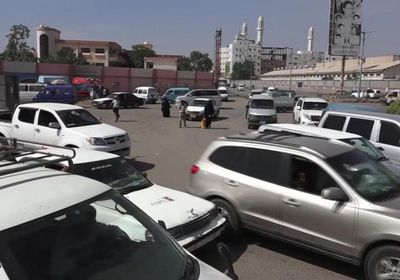وسط ارتياح شعبي واسع..استمرار ضبط الدراجات النارية والسيارات غير المرقمة بعدن 