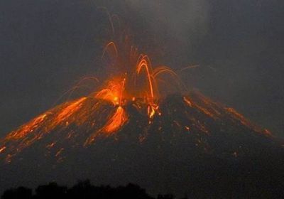 ارتفاع حصيلة قتلى بركان نيوزيلندا إلى 8 أشخاص