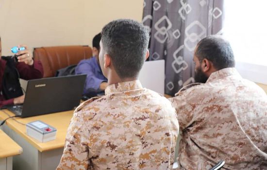 الانتهاء من صرف مرتبات قوات اللواء الأول عمالقة اليوم الخميس