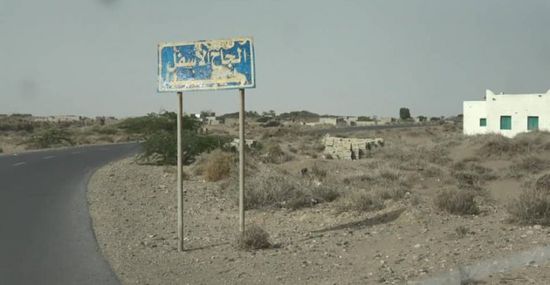 مليشيا الحوثي تقصف مواقع القوات المشتركة ببيت الفقيه
